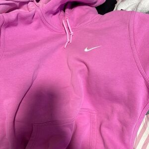 Nike Vibrant Pink Pullover